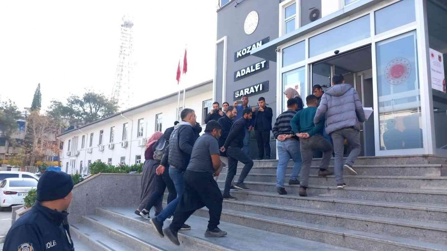 Adana’da 4 kişinin yaralandığı silahlı kavgayla ilgili 6 tutuklama