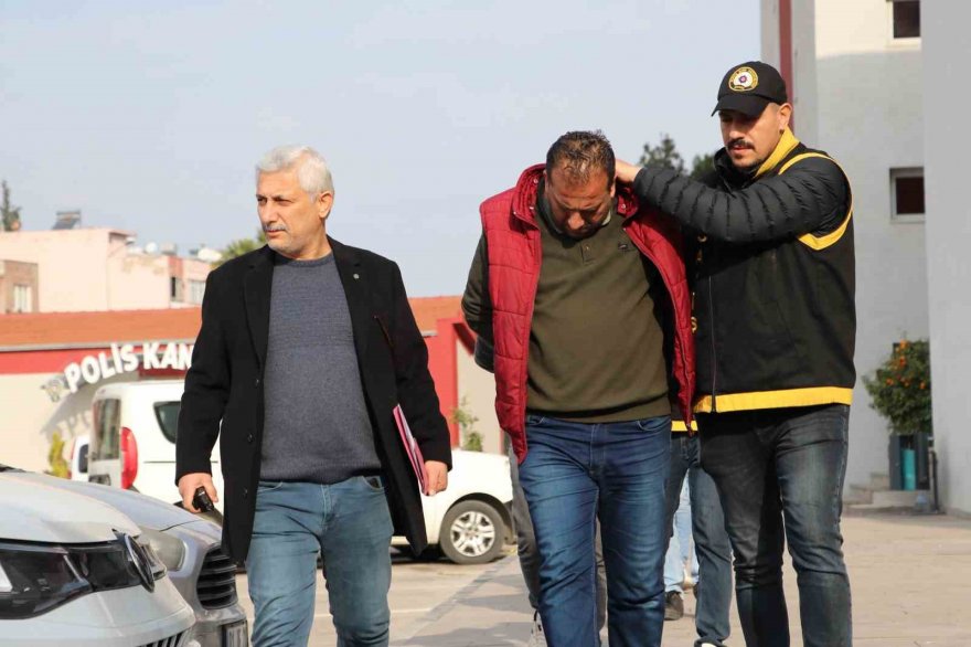 Esnafı ’Kimliğiniz DEAŞ’ın eline geçti’ diyerek 750 bin TL dolandırdılar