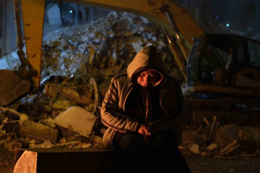 Adana'da son durum: 109 kişi hayatını kaybetti, 1500 kişi yaralı