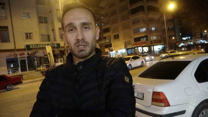 Peş peşe depremler Adana’da vatandaşları sokağa döktü