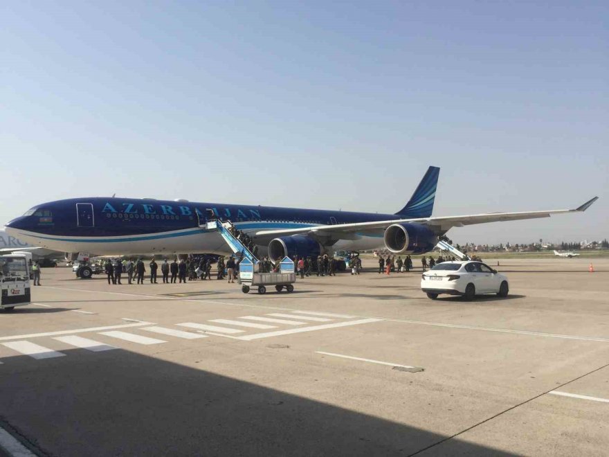 Azerbaycan kurtarma ekibi Adana’dan ülkelerine uğurlandı