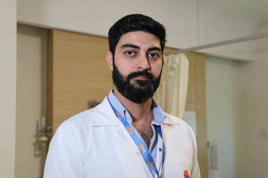 Eşi ve 1 evladını depremde kaybetti, kendisinin de sol kolu kesildi