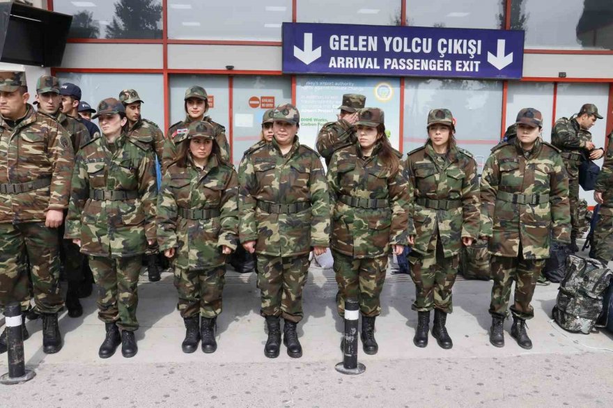 Azerbaycan arama-kurtarma ekibi Adana’dan ülkelerine uğurlandı