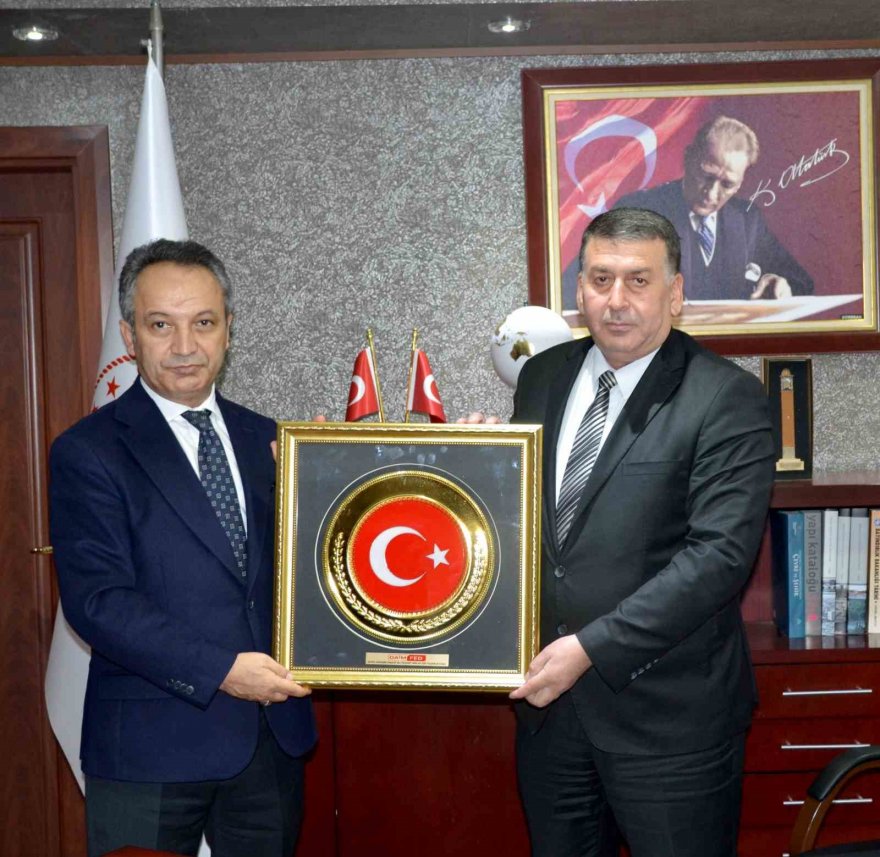 Karslıoğlu: “Deprem sonrası işi sıkı tutmak zorundayız”