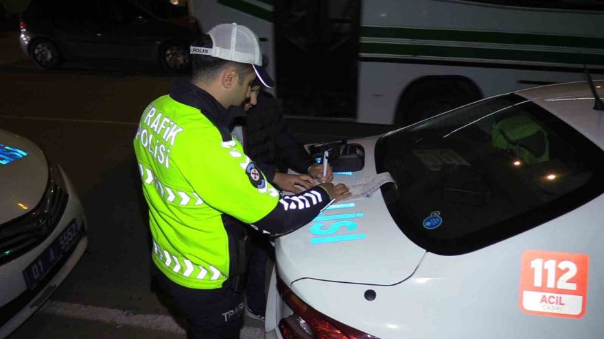 Adana’da abart egzoz kullanan sürücülere ceza yağdı