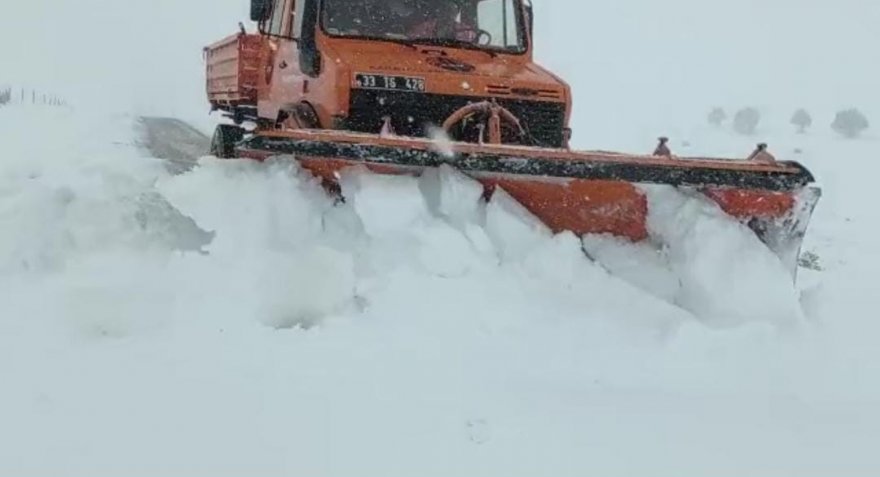 Adana’nın yüksek kesimlerinde yoğun kar yağısı