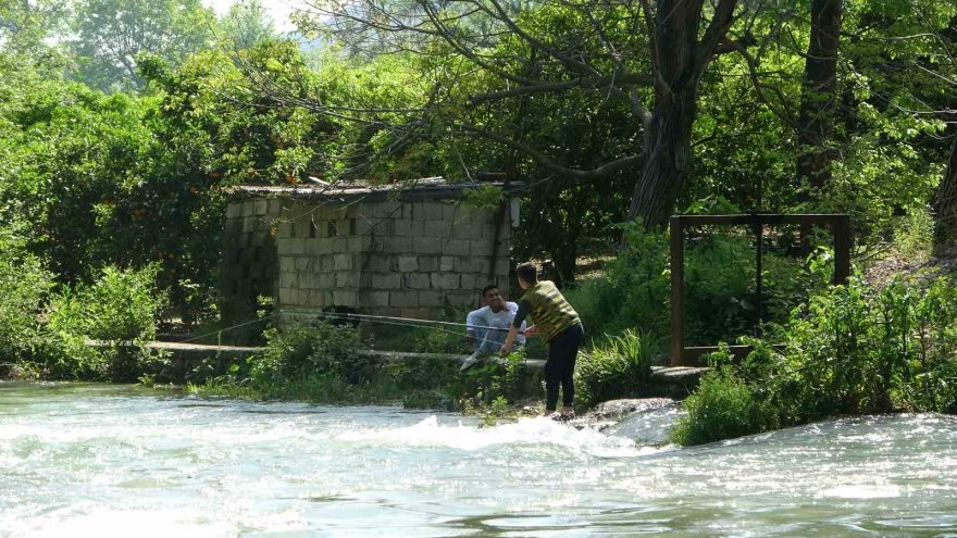 Adana, bayram tatilinde doğa tutkunlarının akınına uğradı