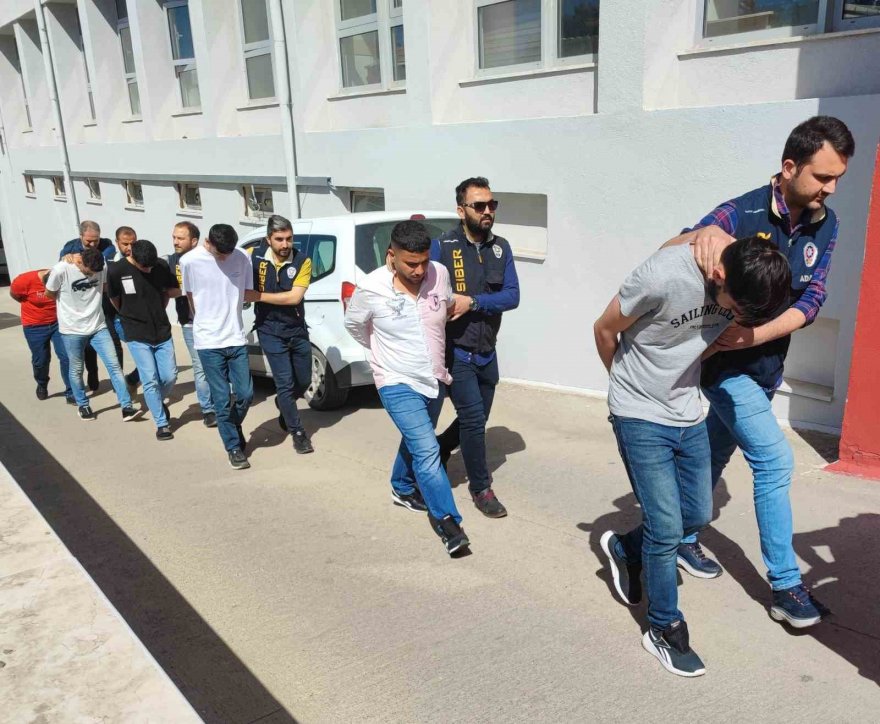 Sanal devriye ekipleri 3 milyon TL dolandıran şüphelileri yakaladı