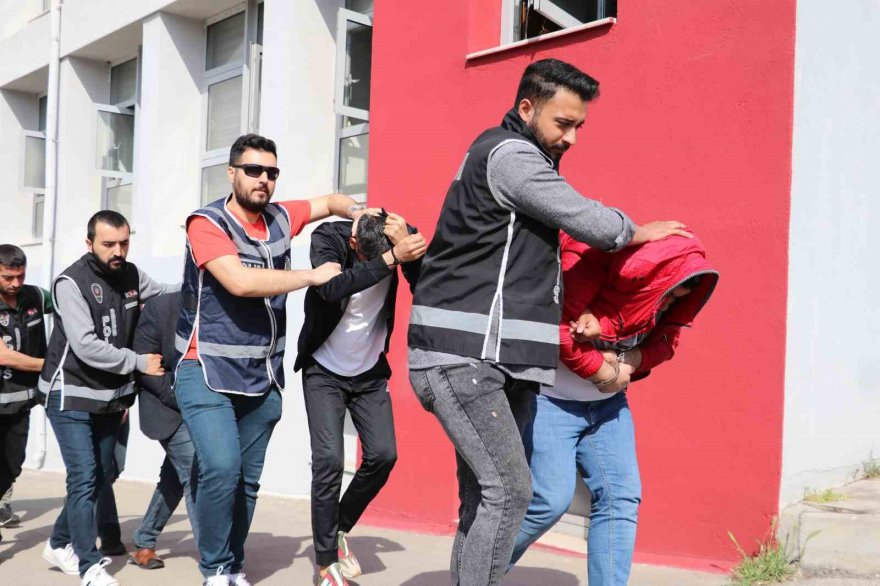 Hayali yağ satışıyla 150 milyon liralık vurguna 12 tutuklama