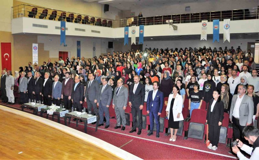 Bir Bilenle Bilge Nesil Projesinin yarışması ödülleri sahiplerini buldu