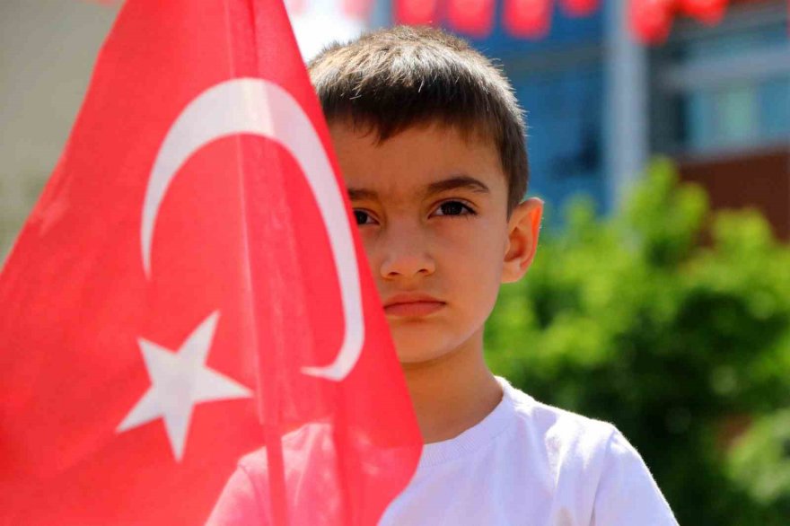 Adana’da 19 Mayıs Atatürk’ü Anma, Gençlik ve Spor Bayramı coşkusu