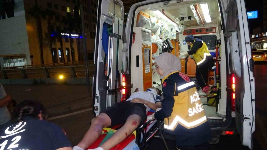 İş çıkışı bisikletle evine giden kişi otomobilin çarpması sonucu ağır yaralandı