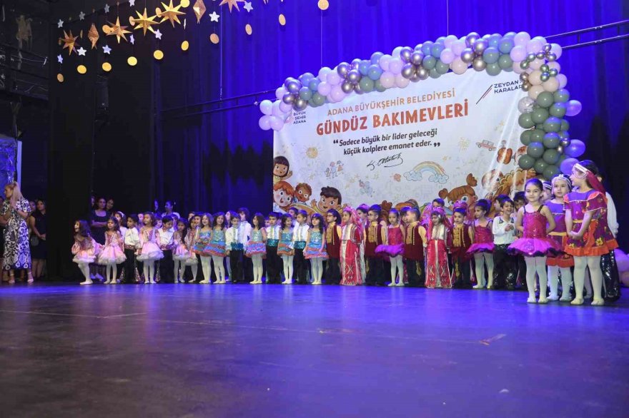 Adana Büyükşehir Belediyesinin kreşlerinde eğitim gören minikler mezun oldu