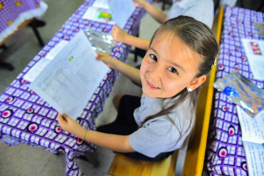 Adana’da 517 bin 728 öğrenci karne aldı
