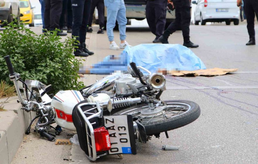 Son nefesini çarptığı kamyon sürücüsünün kollarında verdi