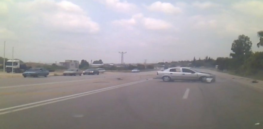 Adana’da 1 kişinin öldüğü feci kaza araç kamerasına yansıdı