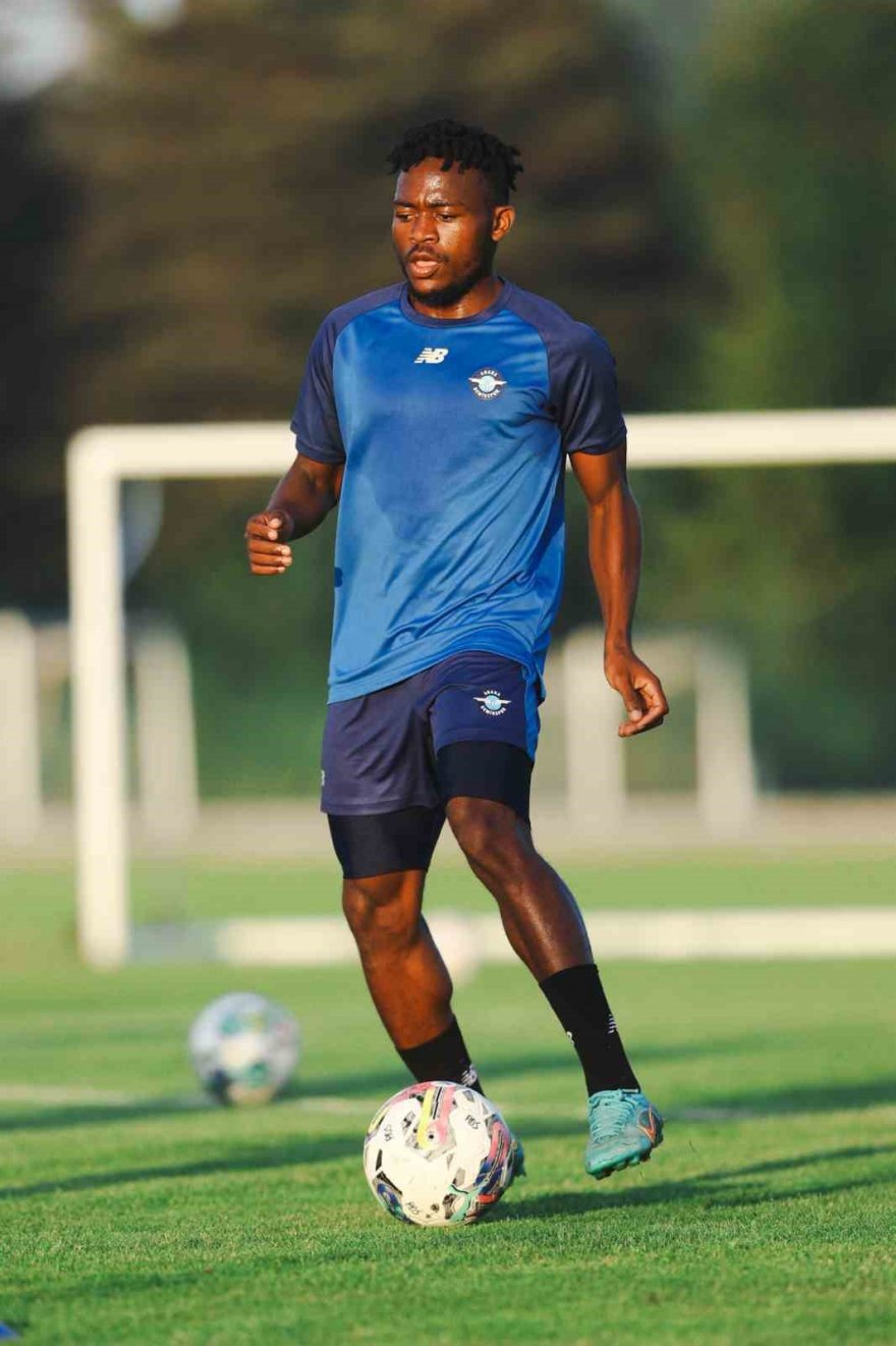 Adana Demirspor topbaşı yaptı