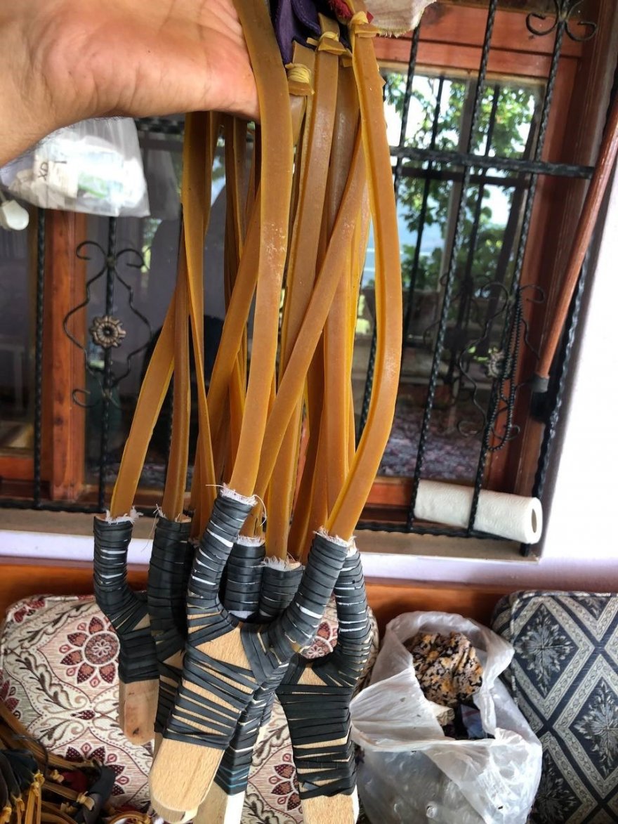 Bir dönemin hem oyuncağı hem silahı sapan