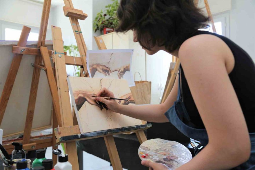 Resim kursuna yoğun ilgi