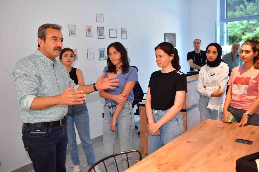 Çukurova’da ders kafelere ilgi artıyor