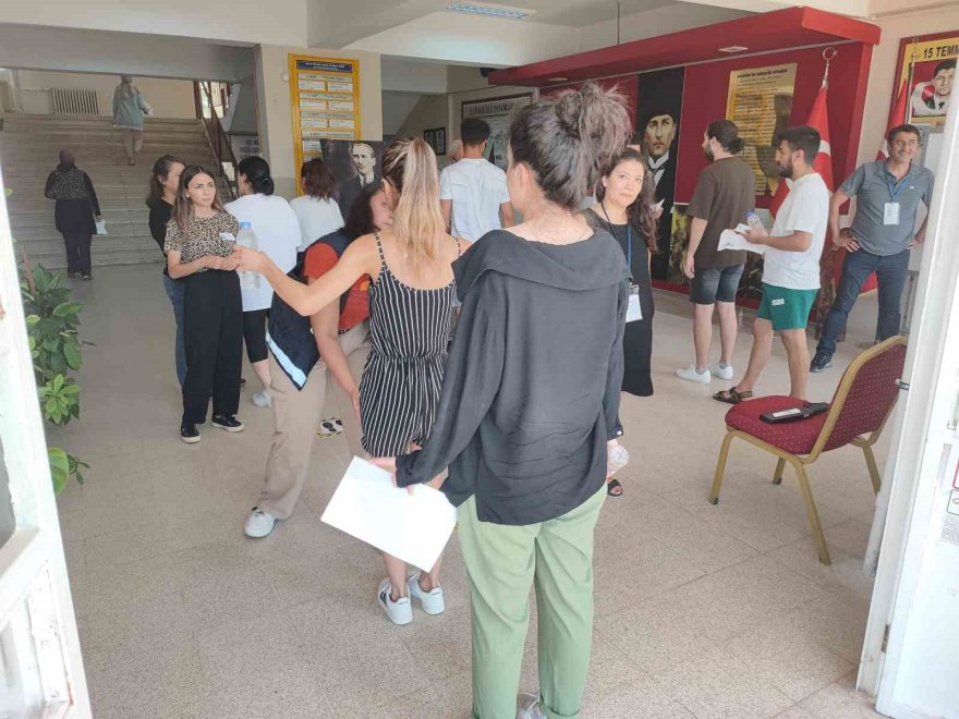 KPSS’de adaylar didik didik arandı