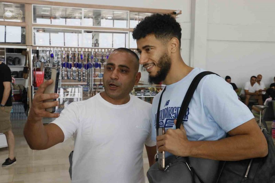 Adana Demirspor Hırvatistan’a gitti