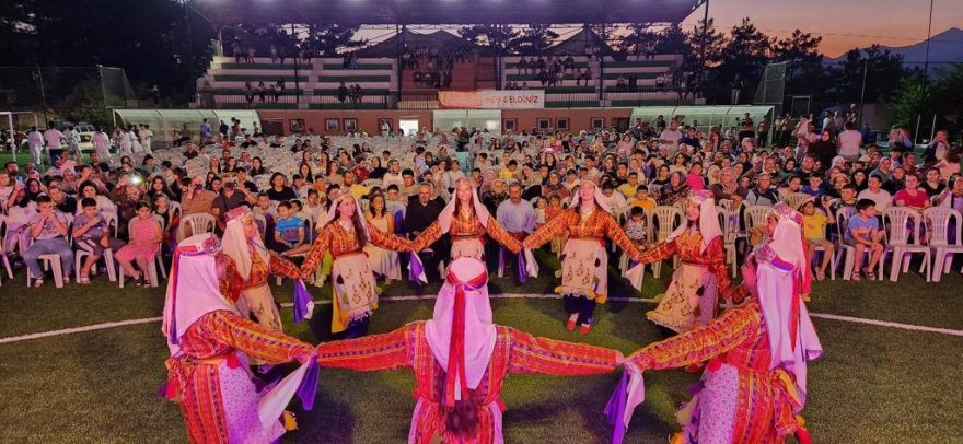 1500 rakımda ‘İyi ki Varsın Eren’i hüzünle izlediler