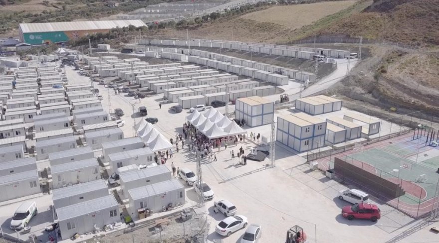 ‘Kuru Otlar Üstüne’ filminin geliri depremzedelere ulaştırılacak