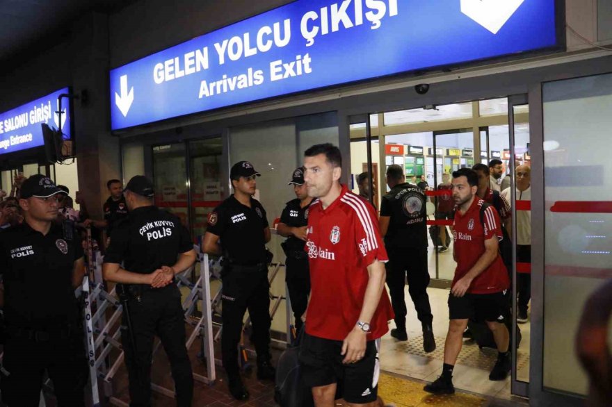 Beşiktaş, Adana’ya geldi