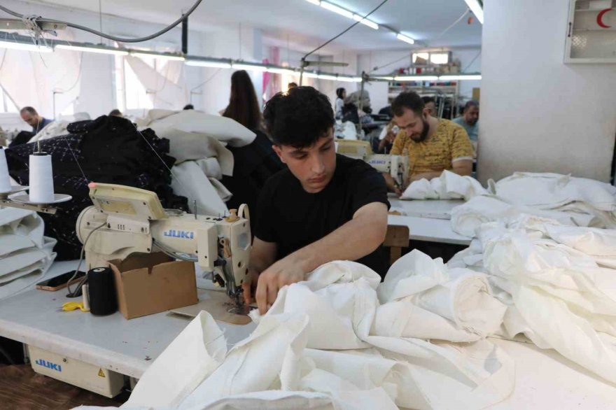 Adana ihracatının lokomotifi: Tekstil