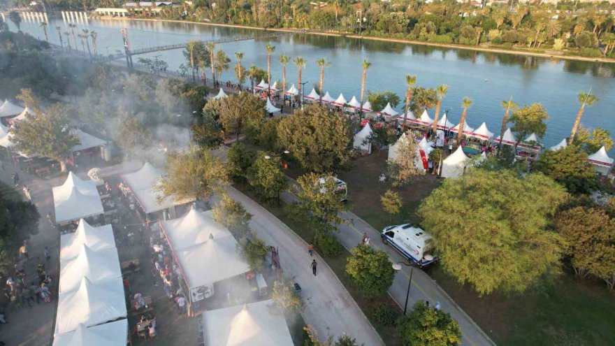 ’7. Uluslararası Adana Lezzet Festivali’ başladı