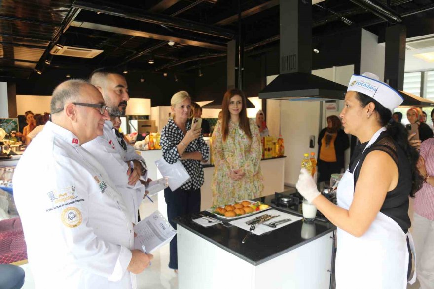 Yüreğir Belediyesi Kültürevleri lezzette yarıştı