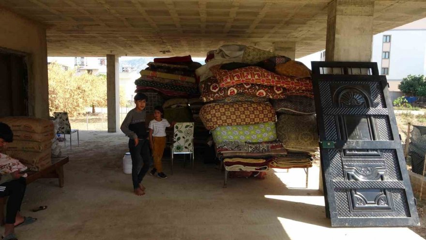 Artan kiralar depremzedeyi çadırda bıraktı