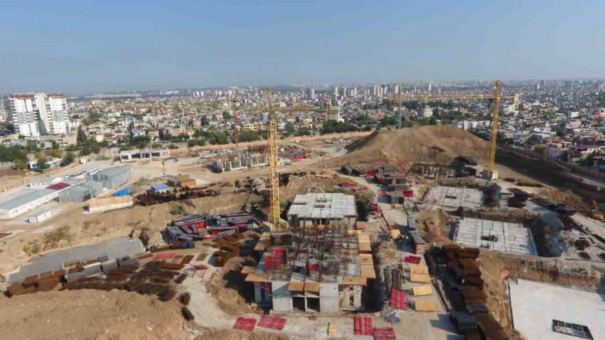 Başkan Kocaispir dönüşümü yerinde inceledi