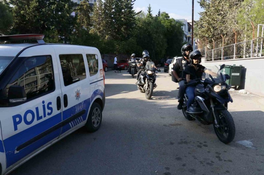 Narkotim polisleri hız kesmeden uygulamalarını sürdürüyor