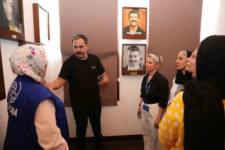 Cumhuriyetin 100. Yılında kadınlara ve çocuklara yönelik tarihi Adana gezisi