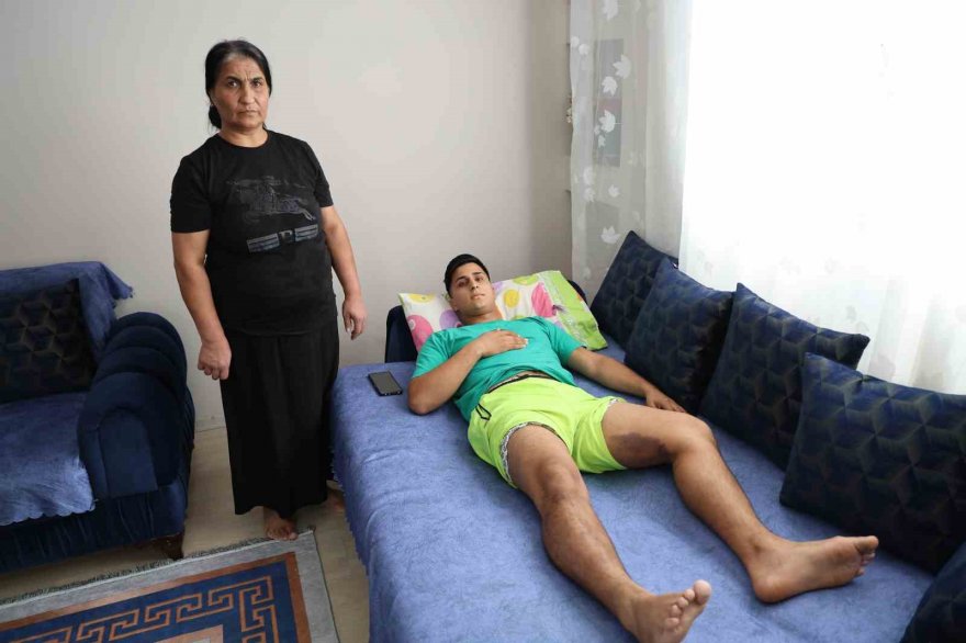 Otomobil kundakladığı öne sürülen genç: 