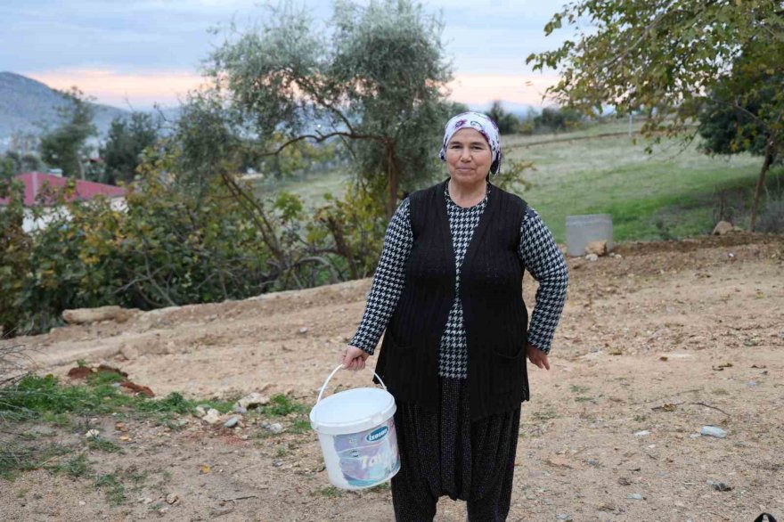 Kız kardeşler teknolojiye ve milyonlara inat üretiyor