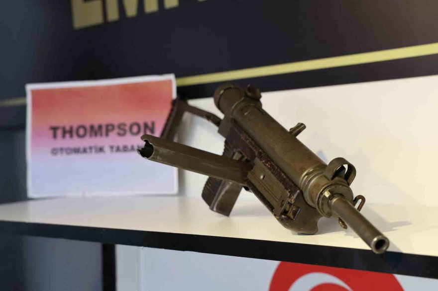 Hafif makineli tüfekle ev kurşunlayan şüpheli Seyhan polisinden kaçamadı