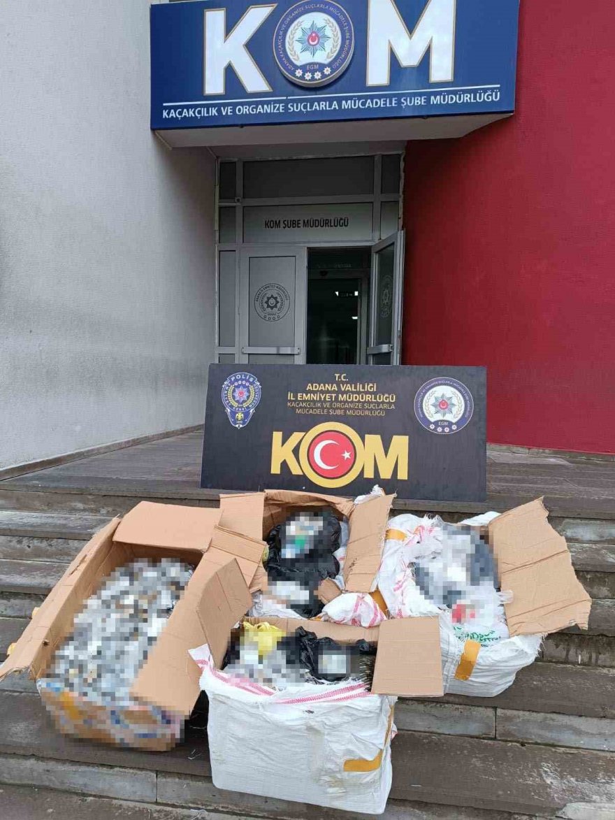 Adana’da 5 milyon 916 bin TL değerinde gümrük kaçağı makaron ele geçirildi