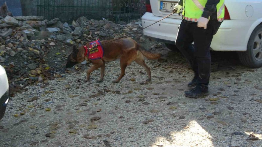 Arkadaşını öldürdüğünü itiraf eden katilin evinden olayda kullandığı silah çıktı