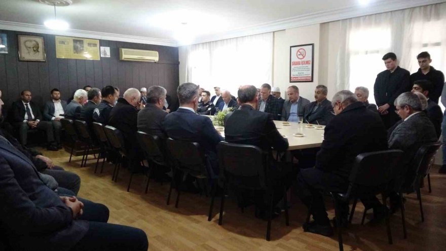 Kozan’da şehit askerler için mevlit okutuldu