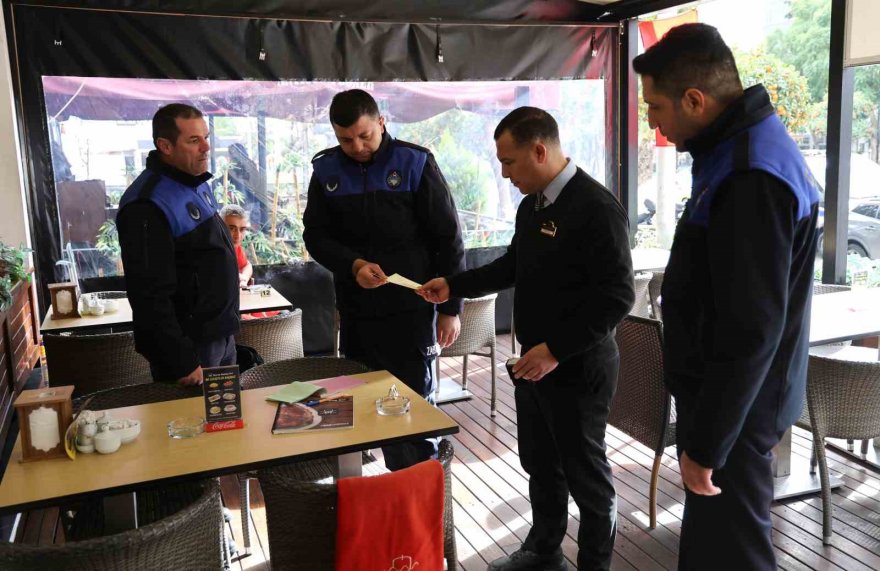 Adana’da ’fiyat listesi’ denetimi: Listesi olmayanlara ihtar verildi