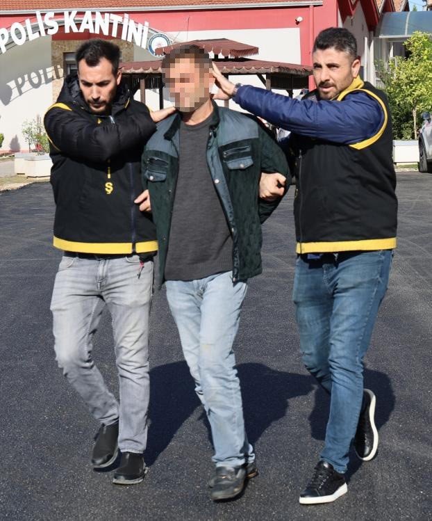 Adana’da oğlu tarafından vurulan kadın 54 günlük yaşam savaşını kaybetti