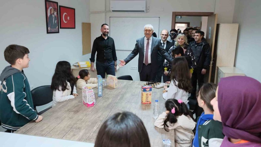 Başkan Karalar, 9. NİYET Akademi’nin açılışını Yeşiloba’da yaptı