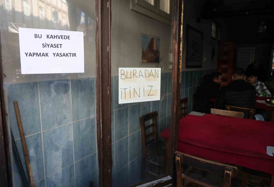 Adana'da ’siyaset’ konuşmanın yasak olduğu kahvehane...