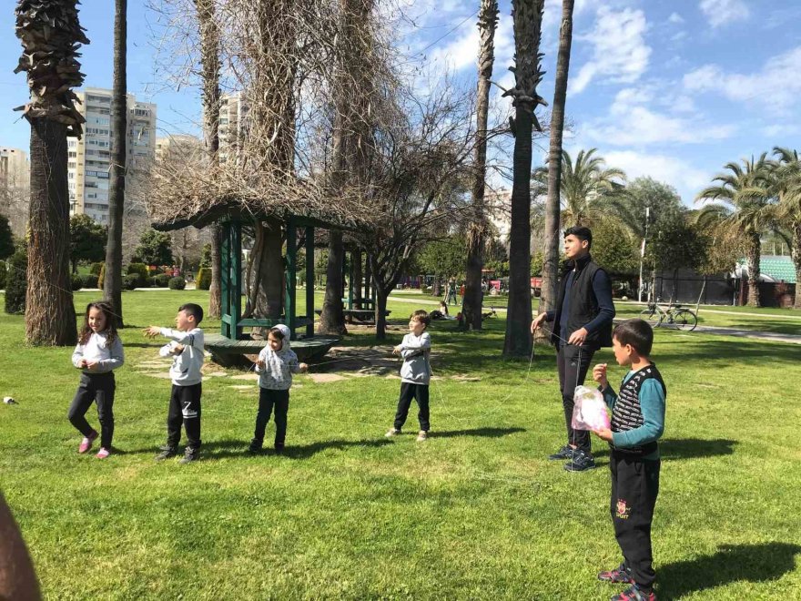 Adana’da Mart ayında yaz havası