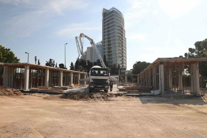 Adana’nın tüm lezzetleri tek bir noktada buluşuyor