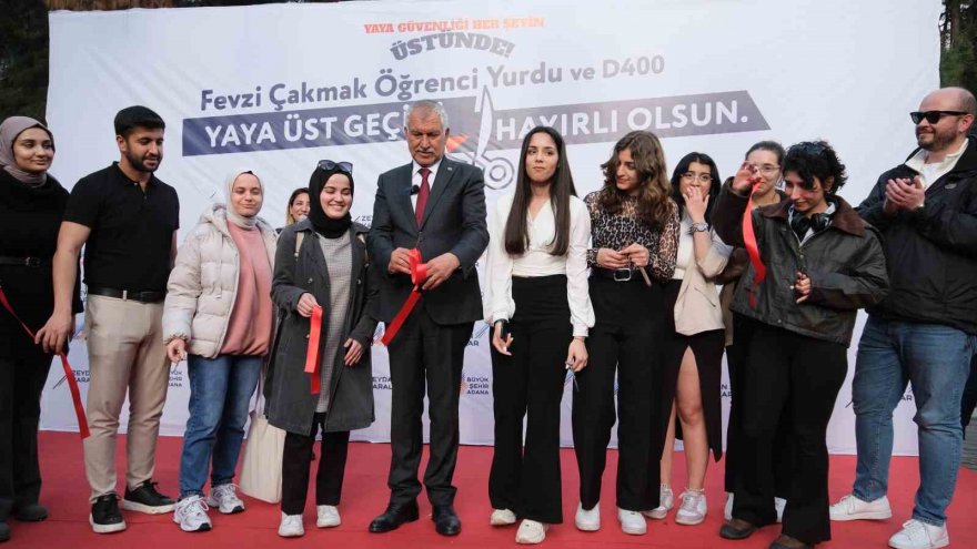 Karalar, Ova Mahalle Merkezi’nin temelini attı, iki noktada yapılan üst geçitlerinin açılışını gerçekleştirdi