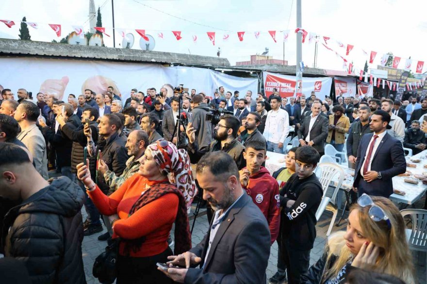 Fatih Erbakan: “516 bin 800 üyeye ulaştık”